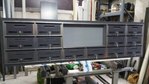 Cassetta della posta in alluminio di Di Maio Serramenti a Palermo